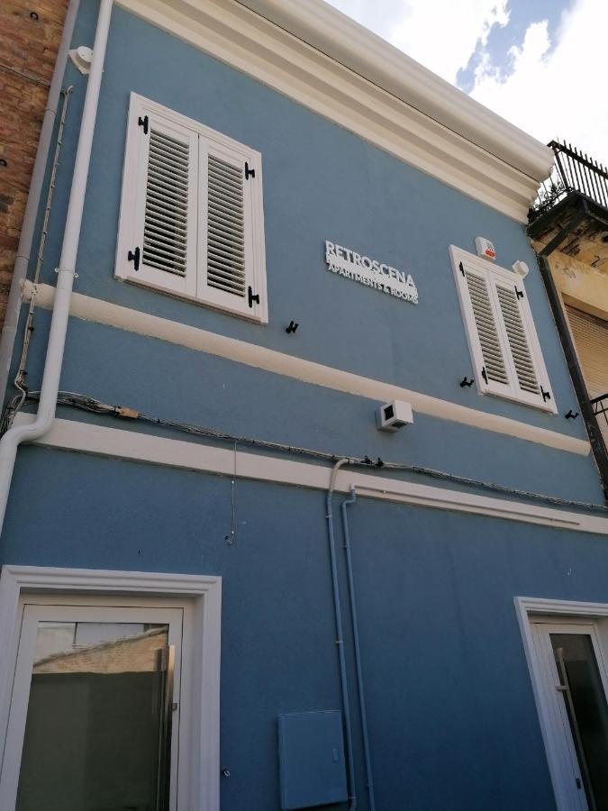 Retroscena Apartment In Centro Civitanova Marche Esterno foto