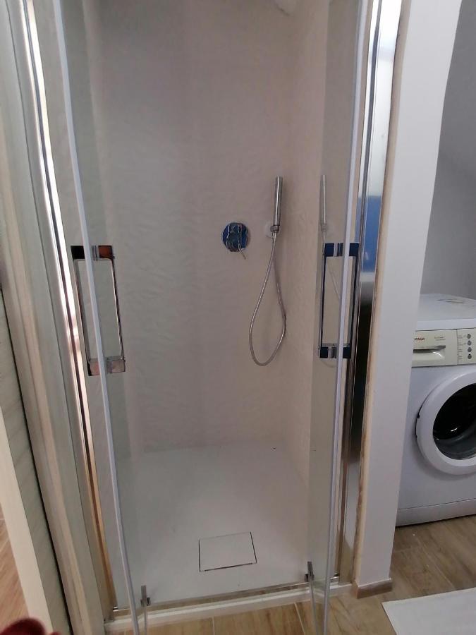 Retroscena Apartment In Centro Civitanova Marche Esterno foto