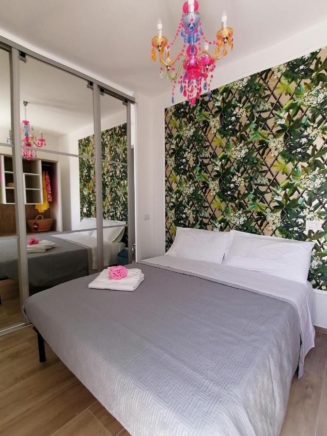 Retroscena Apartment In Centro Civitanova Marche Esterno foto