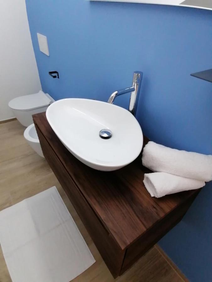 Retroscena Apartment In Centro Civitanova Marche Esterno foto